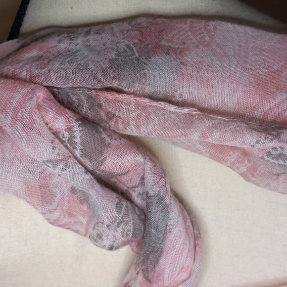 Infinity Scarf - Picture 2 of 5